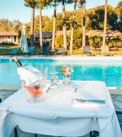 Dégustez de délicieux plats, au bord de notre piscine 🌸

L’hôtel Prea Gianca , c’est également un restaurant de charme à Bonifacio : l’Auguste, où nous vous...